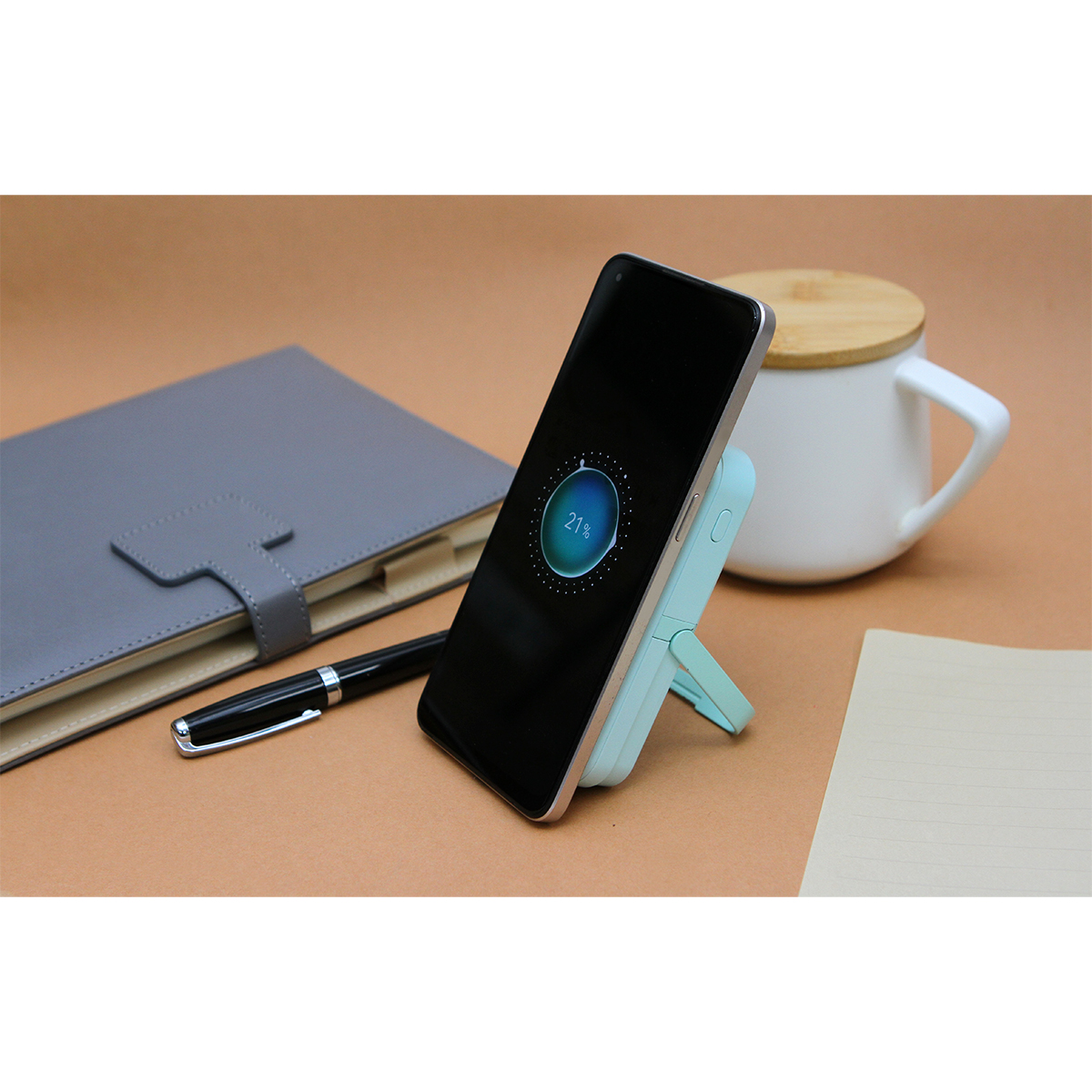 Power bank Kentron. - Vista 3