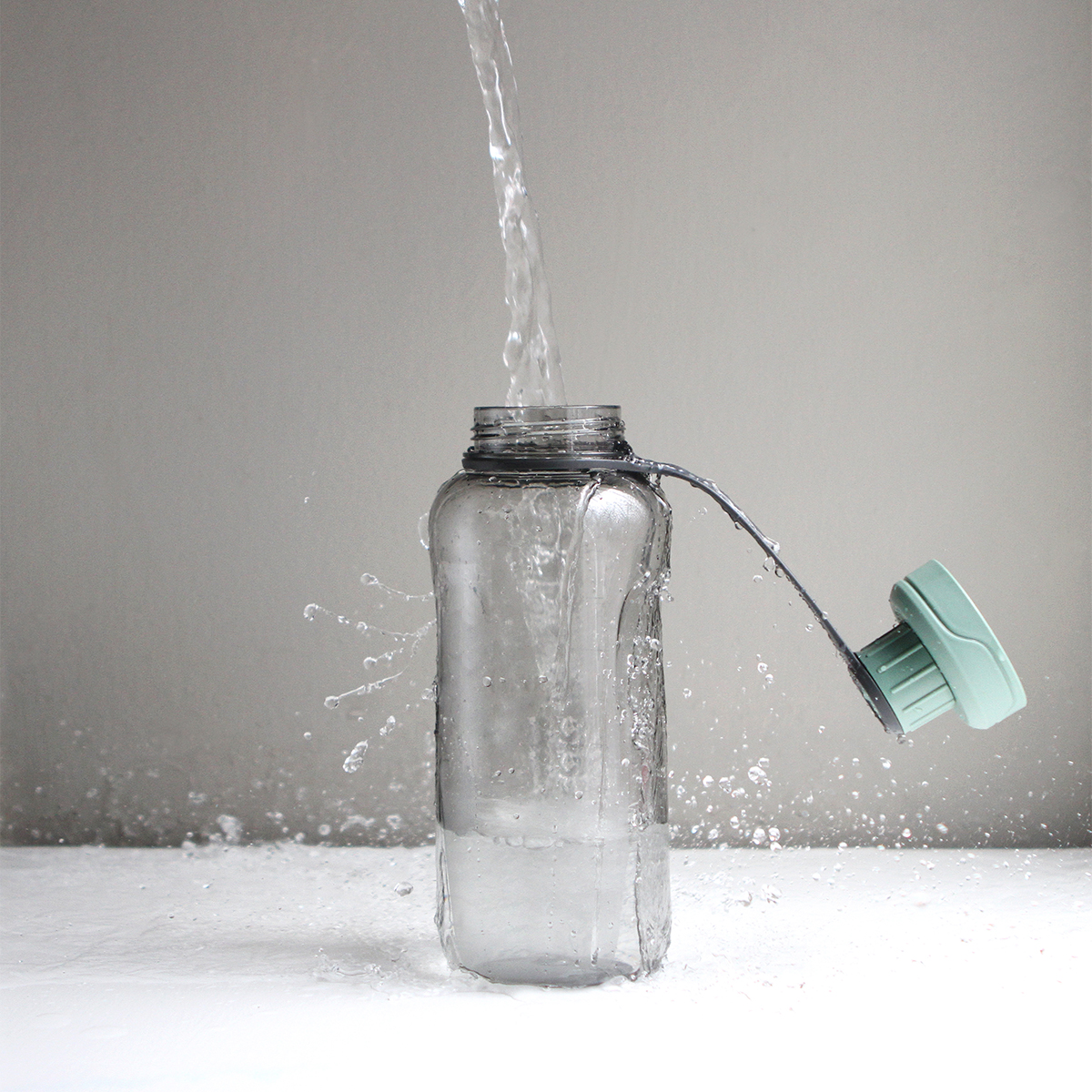 Botella Triana 1.5 LTS. - Vista 4