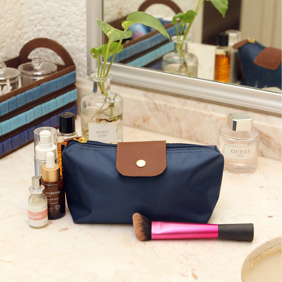 Bolsa cosmetiquera. - Vista 4