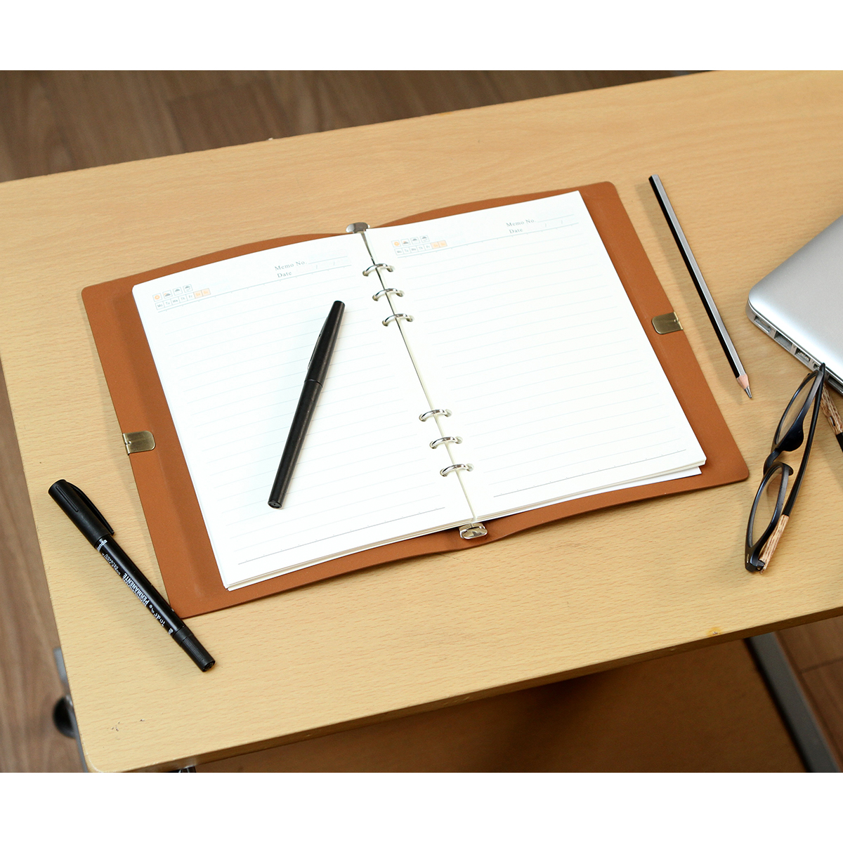 Carpeta Corvino. - Vista 3