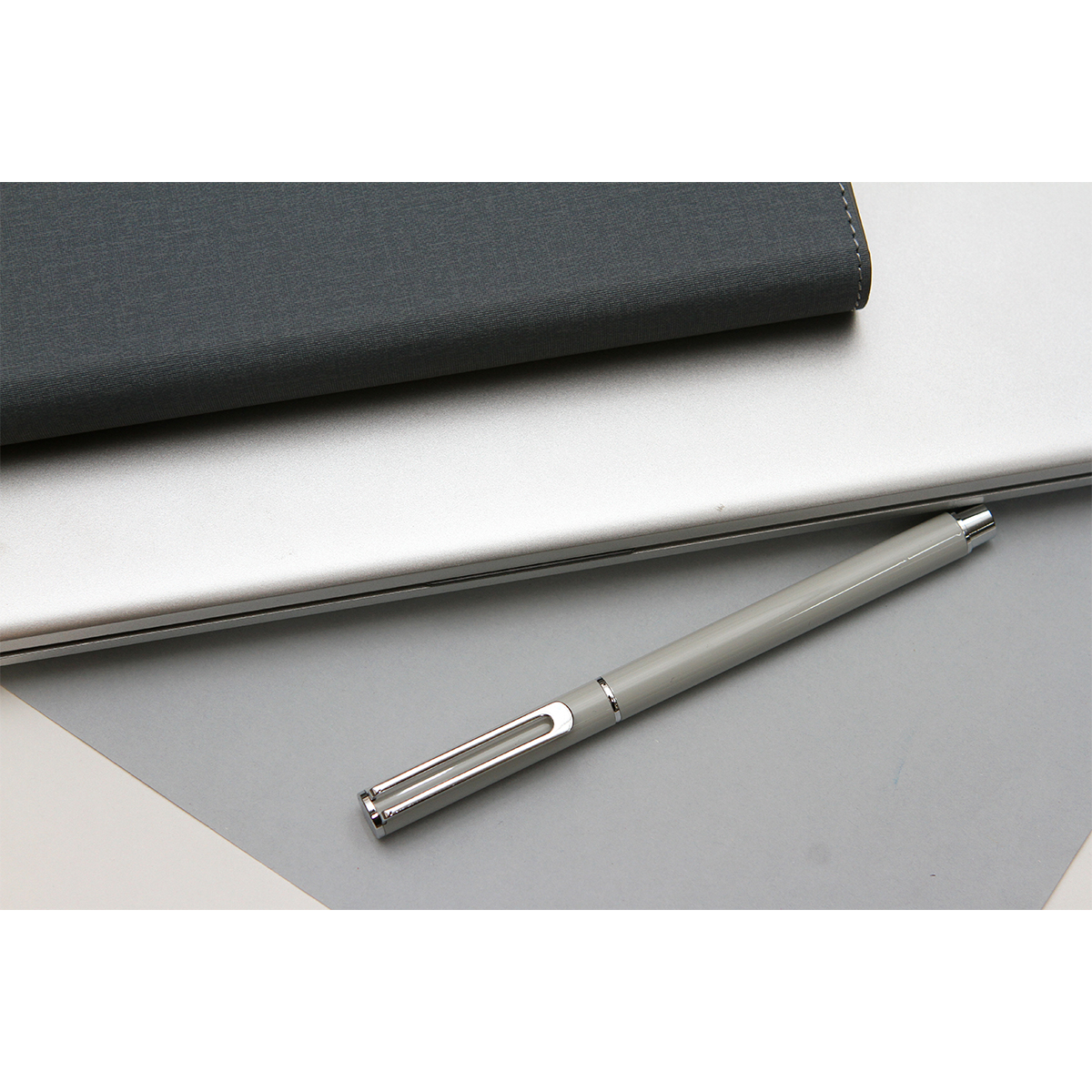 Bolígrafo Evron. - Vista 3